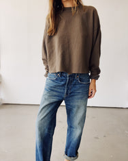 The Boxy Crop Sweatshirt Mud