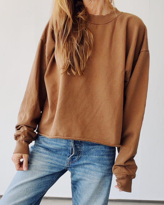 The Boxy Crop Sweatshirt Carob