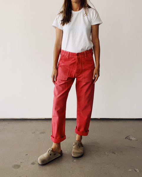 The Officer Pant Faded Red